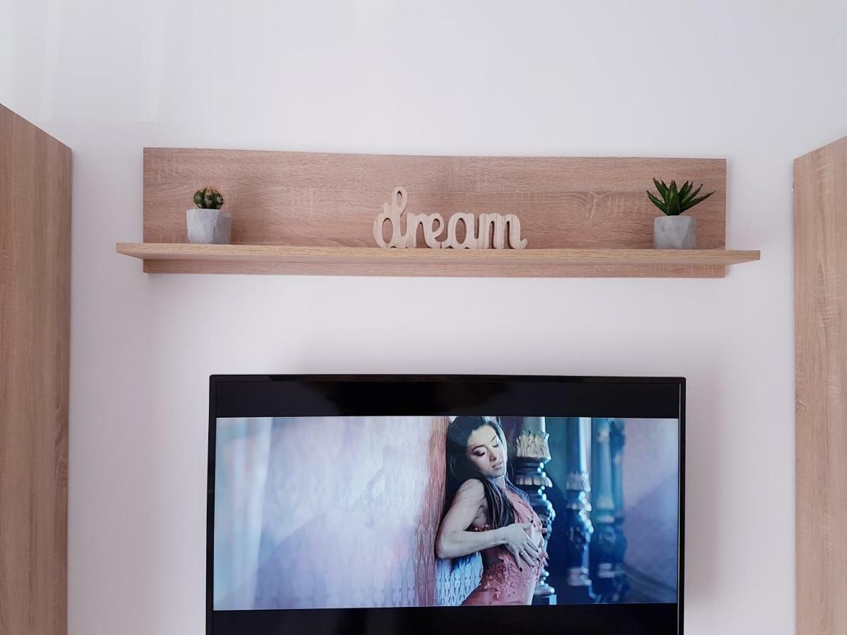 Dream Apartment Brasov - West Bagian luar foto